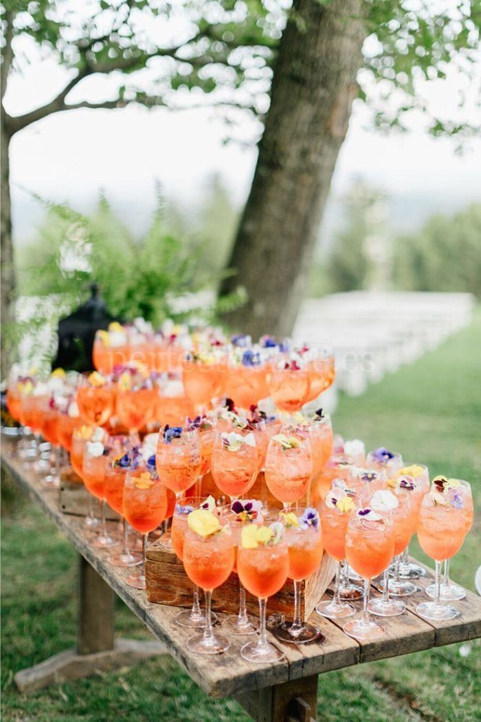 Wedding cocktails / Photo via Pinterest