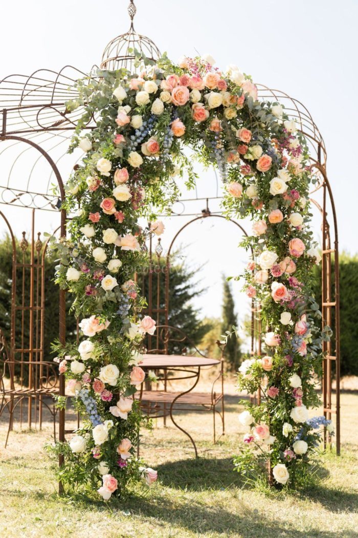 Elopement wedding at the Castillo del Buen Amor / Photo via Wedding and Events by Natalia Ortiz