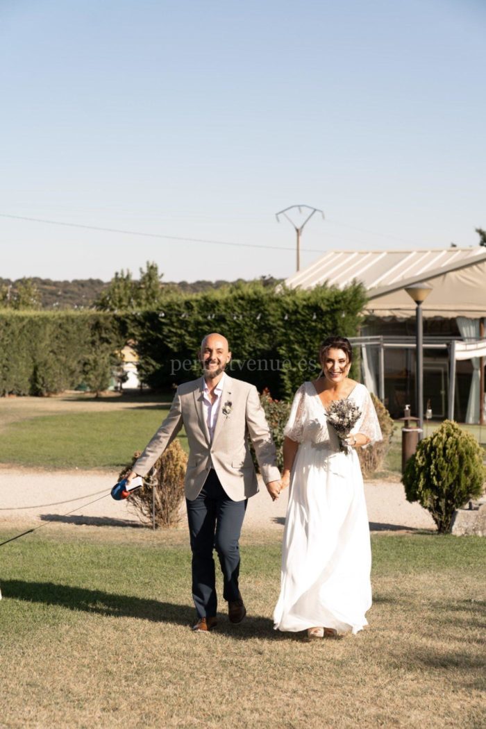 Elopement wedding at the Castillo del Buen Amor / Photo via Wedding and Events by Natalia Ortiz