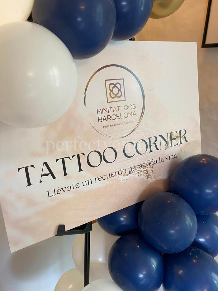 MiniTattoos, el mejor córner de tatuajes para bodas - MIniTattoos