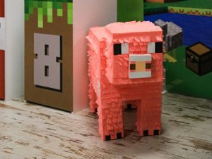Customed XXL piñata