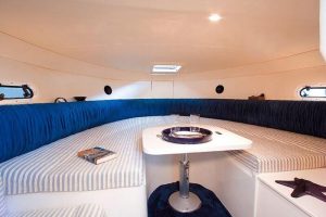 marriage proposal in a yatch