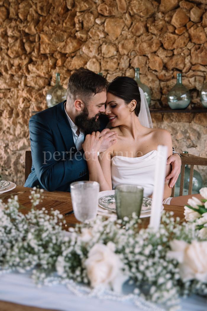 Shooting de boda en Mallorca / Photo via Lucie Schromm / Weddings and Events by Natalia Ortiz