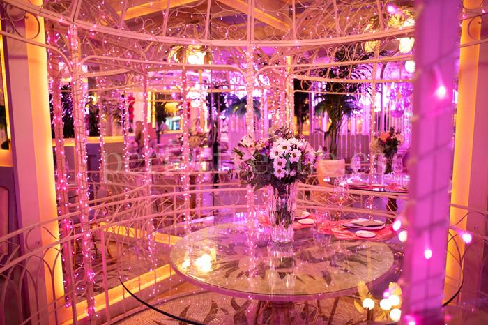 marriage proposal in Bloom Restaurant - Natalia Ortiz