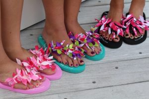 Flip-flop-workshop-for-children-in-Madrid.-Birthdays-with-workshops