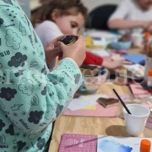 Scrapbooking-workshop-for-children-in-Madrid.-Birthdays-with-workshop