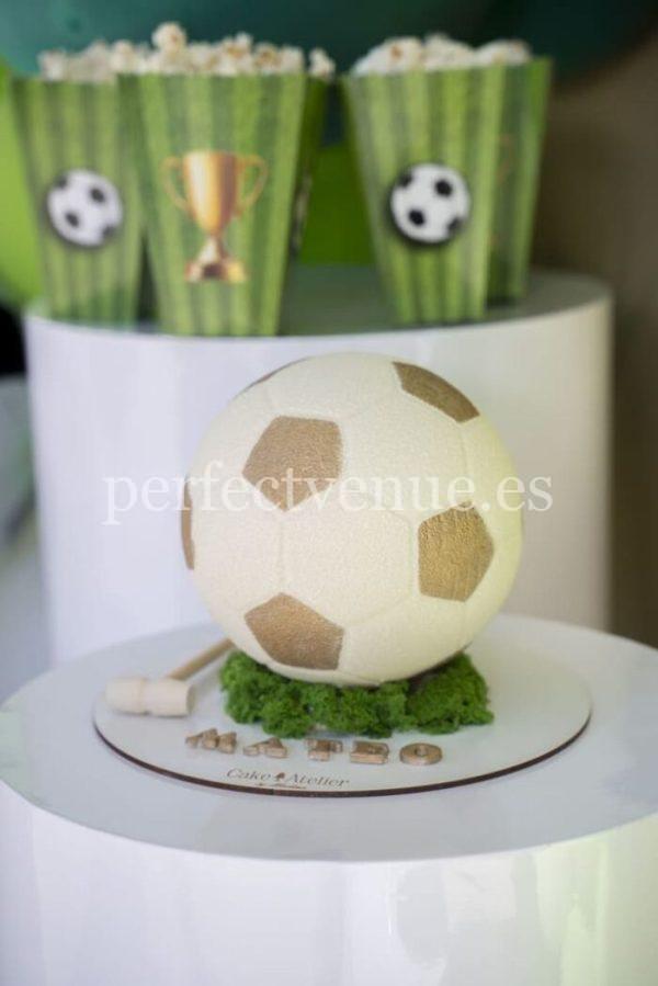 themed cakes for parties