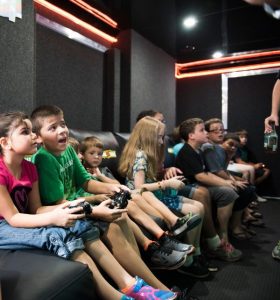 Video game and animation tournament for children in Madrid