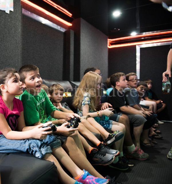 Video game and animation tournament for children in Madrid