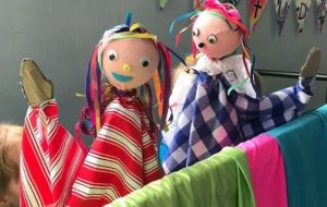 birthday party with workshops puppets