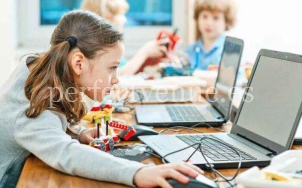 birthday party with workshops robotics
