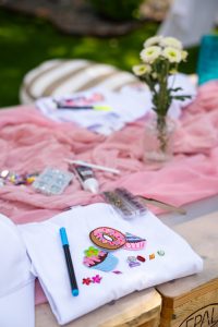 Cumpleaños con talleres en Madrid: taller de camisetas - Natalia Ortiz Events