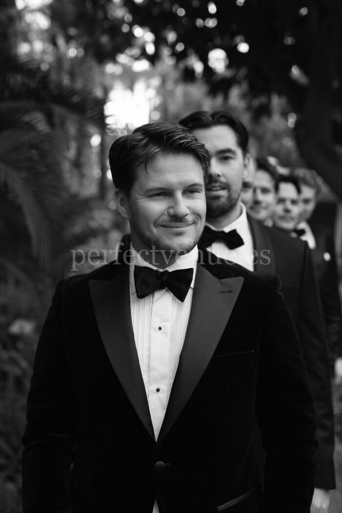 the elegant groom Moments by Elisa