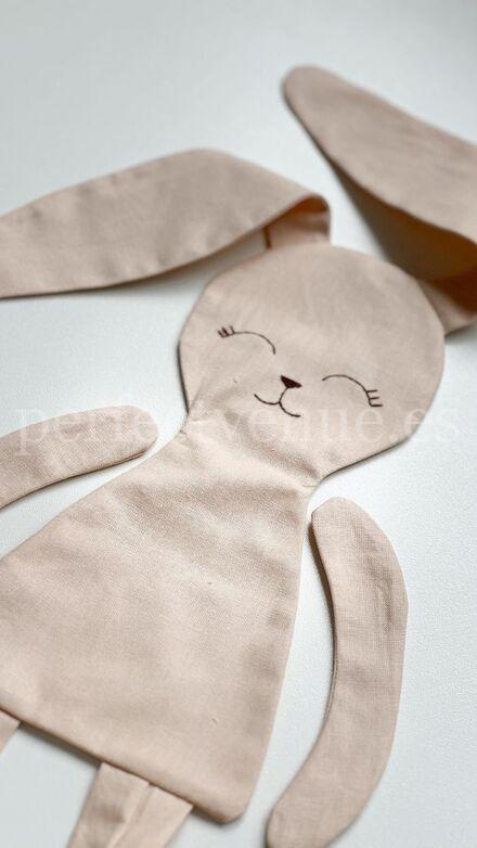 Stuffed Animal Creation Workshop / Pinterest
