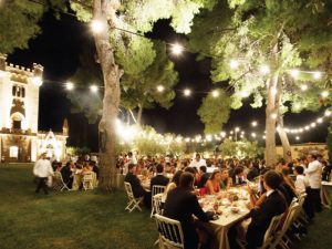 Elopement wedding in Barcelona / Torre del Veguer