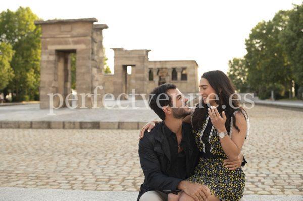 Pedida de mano en el Templo de Debod / Foto vía Natalia Ortiz Events