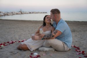 Marriage proposal on the beach Marbella - Natalia Ortiz Events