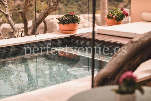 Proposal at the Sa Pedrissa Deià Hotel / Photo via Hotel Sa Pedrissa Deià