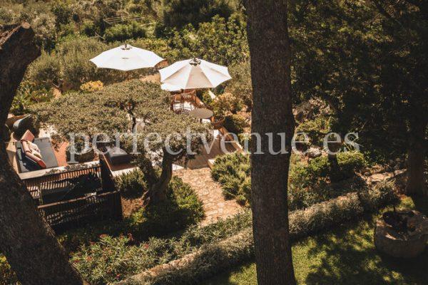 Proposal at the Sa Pedrissa Deià Hotel / Photo via Hotel Sa Pedrissa Deià