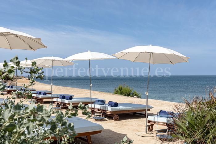 Bodas en Baleares / Foto vía Experimental Beach Ibiza