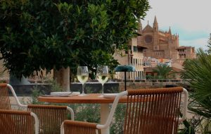 Pedida de mano en Mallorca en el restaurante Mariluz