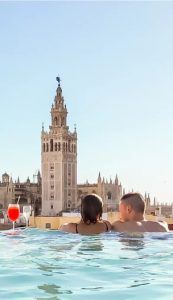 Marriage proposal in Seville at Aire Ancient Baths