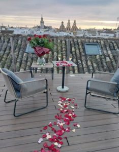 Marriage proposal in Seville at Villapanes Palace
