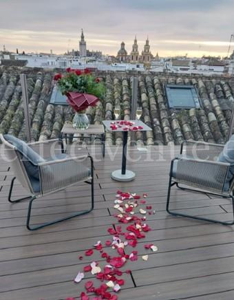 Marriage proposal in Seville at Villapanes Palace