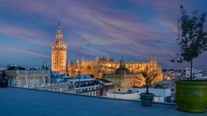 Marriage proposal in Seville on the Hotel Querencia Rooftop