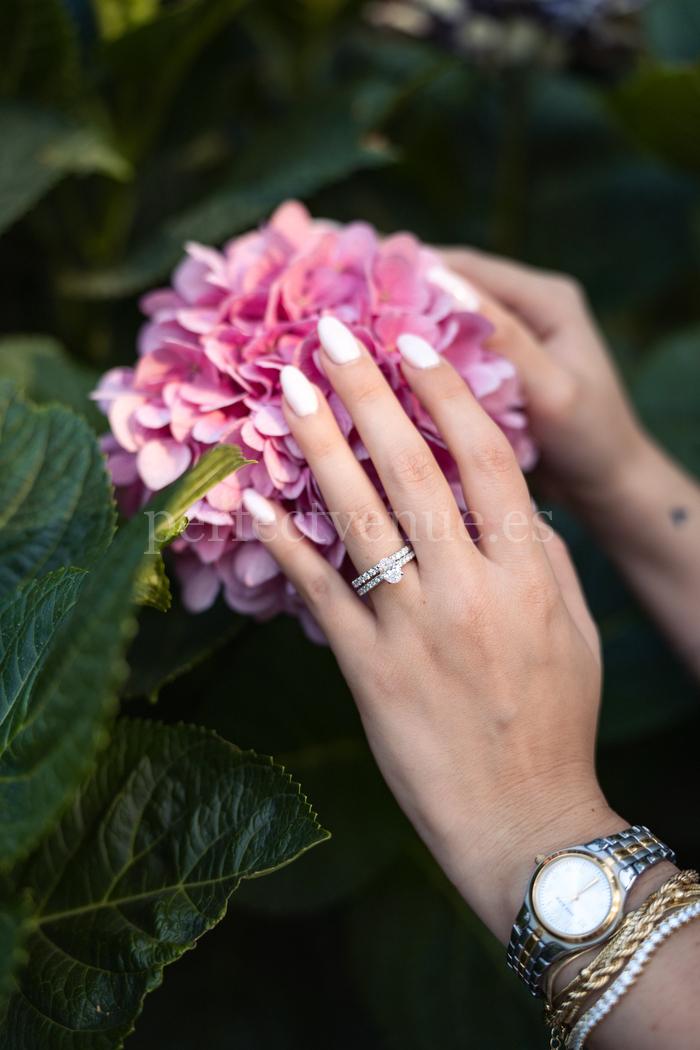 Pedida de mano en la Rosaleda del Retiro / Foto vía Natalia Ortiz Events