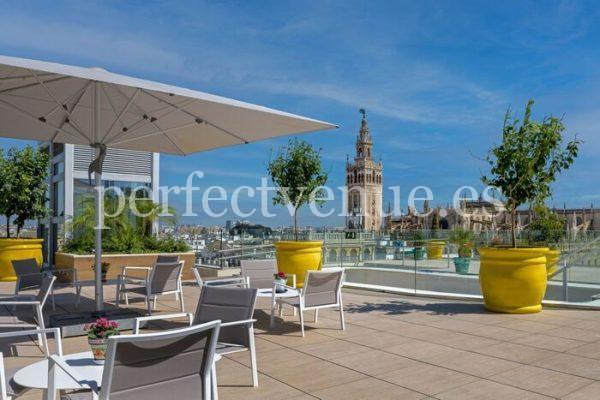 Pedida de mano en Sevilla en la azotea del Hotel Querencia