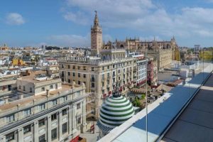 Marriage proposal in Seville on the Hotel Querencia Rooftop