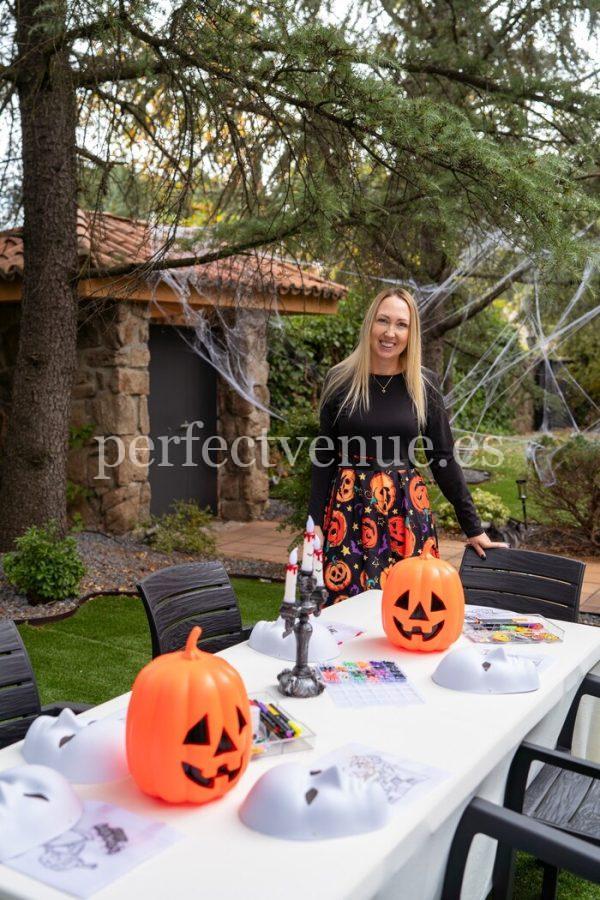 Halloween Workshops / Photo via Natalia Ortiz Events