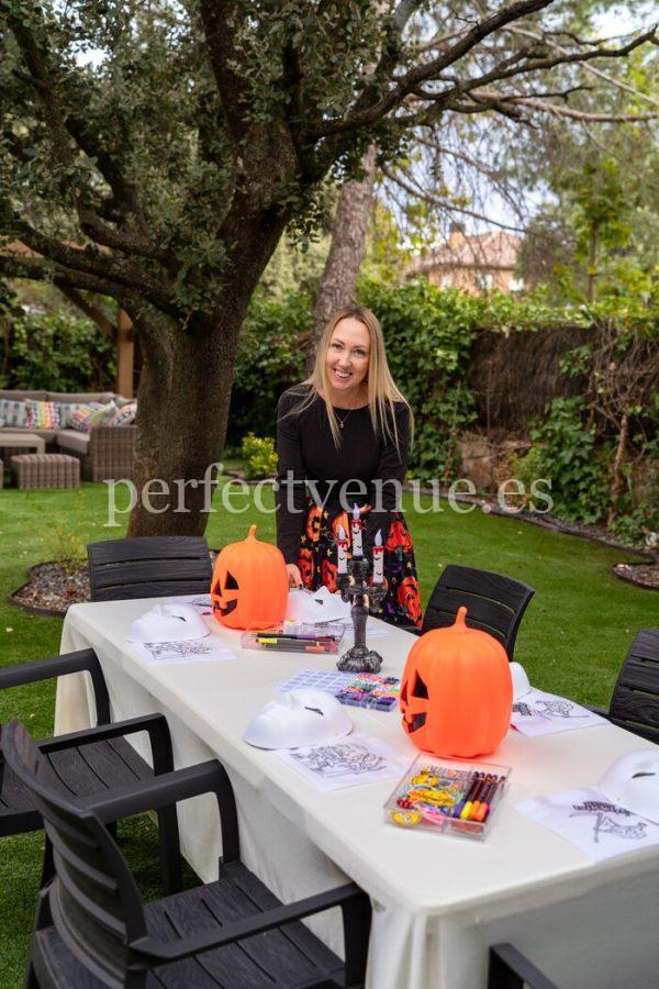 Halloween Workshops / Photo via Natalia Ortiz Events