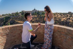 Marriage proposal in Toledo in the Alcázar Park - Natalia Ortiz Events