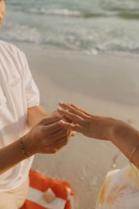 Professional photographer for a marriage proposal in Altea / Photo via Pinterest
