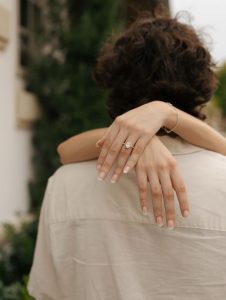 Professional photographer for a marriage proposal in Valencia / Photo via Pinterest
