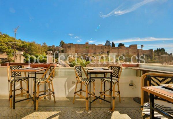 pedida de mano en Málaga en la Terraza Batik
