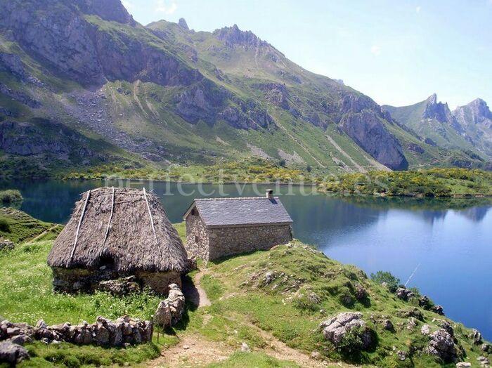 Rural honeymoon Rural honeymoon / Photo via Pinterest
