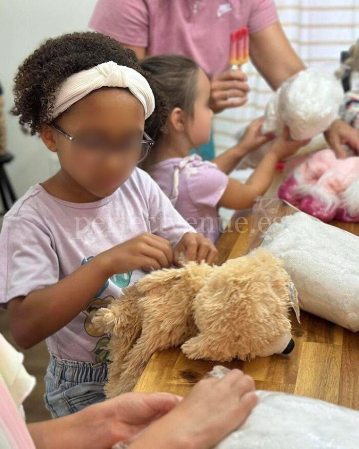 Workshops for Children's Birthdays / Photo via Pinterest Workshops for Children's Birthdays / Photo via Pinterest