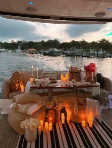 Yacht excursion with chef and cocktails on board a luxurious experience for couples