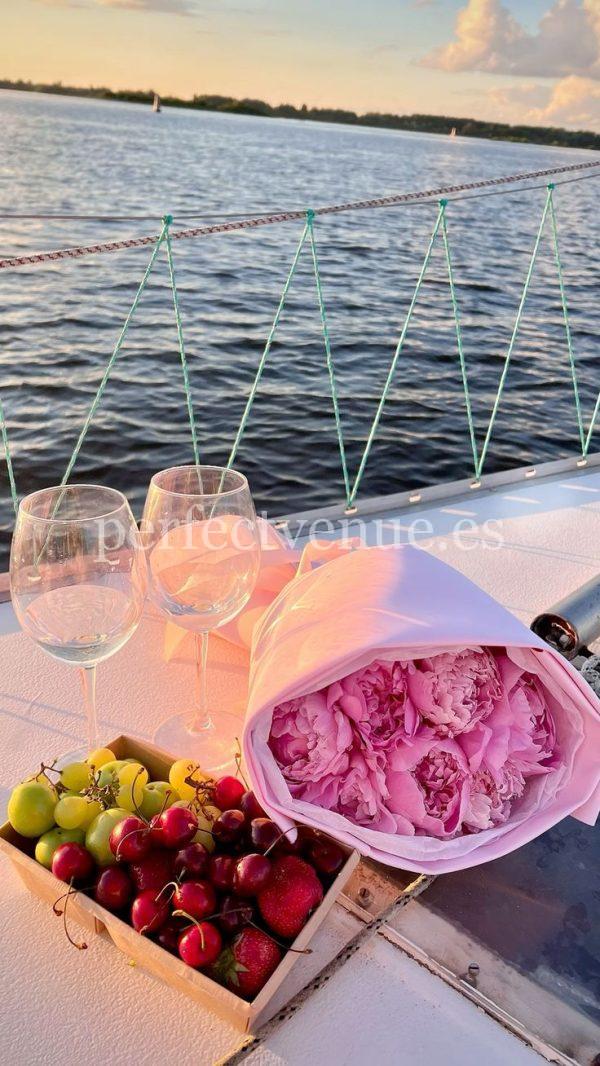 Excursión en yate con chef y cócteles a bordo