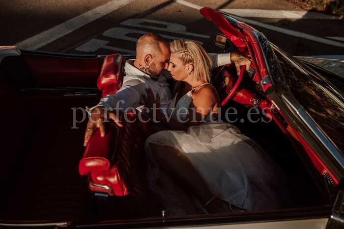 Coches para bodas en Valencia / Foto vía Perfect Venue