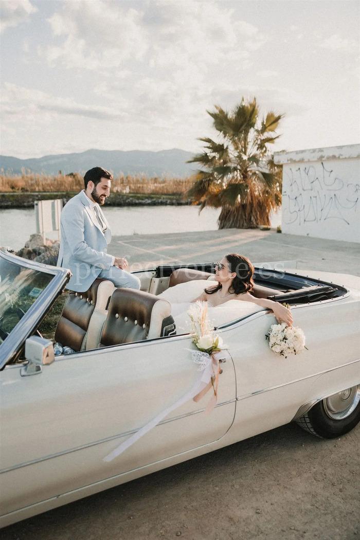 Coches para bodas en Valencia / Foto vía Perfect Venue