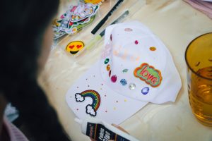 Cap Design Workshop / Photo via Natalia Ortiz Events