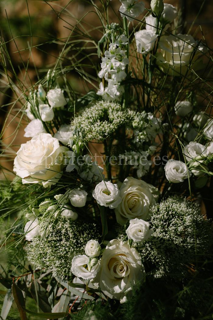 Wedding decor trends in 2027 / Photo via María Benítez Fotografía