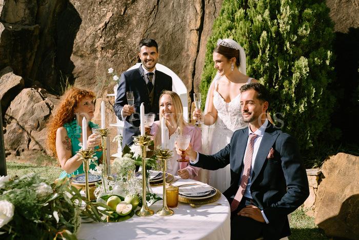 Sesión de fotos de boda en Cádiz / Foto vía María Benítez Fotografía