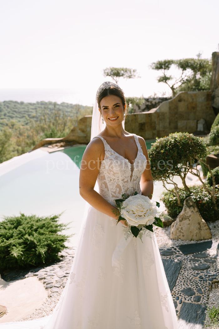 Sesión de fotos de boda en Cádiz / Foto vía María Benítez Fotografía