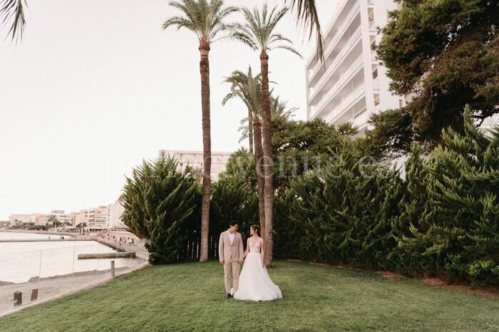 Shooting de boda en Ibiza / Foto vía The White Style