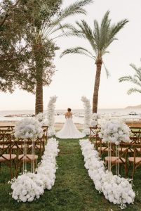 Wedding Style Shoot Workshop in Mallorca / Photo via The White Style